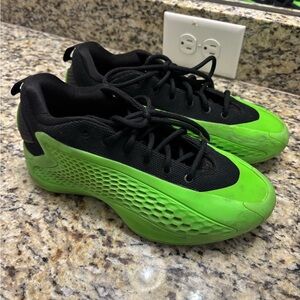 adidas Anthony Edward’s sneakers green size 6 boys/men